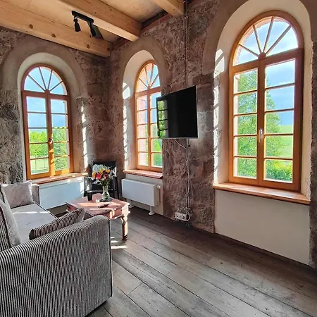 Appartement Lichtdurchflutetes Mit Sauna & Kamin *